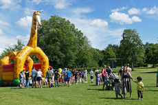 Kindergartenfest zum 125-jährigen Jubiläum (Foto: Karl-Franz Thiede)